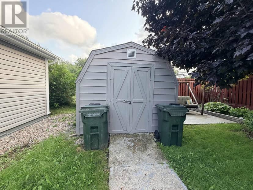 3436 Wood Avenue — photo 35 of 40