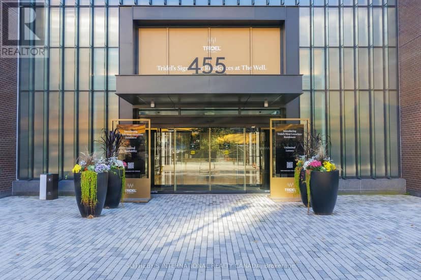 706 - 455 Wellington Street W, Toronto, photo 2