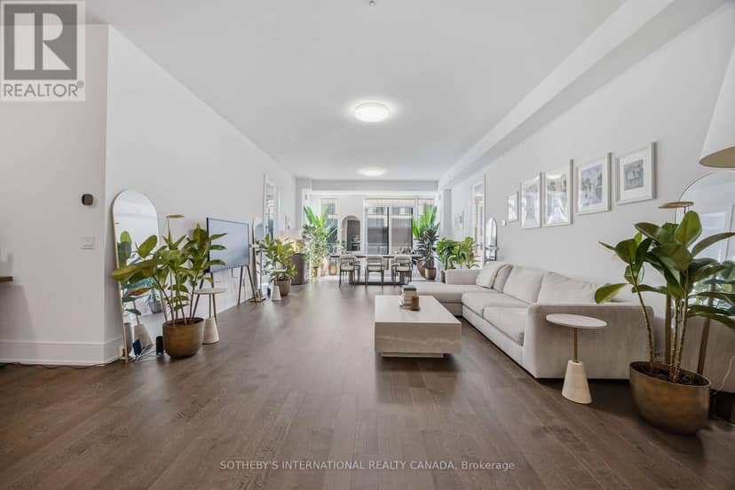 706 - 455 Wellington Street W, Toronto, photo 5