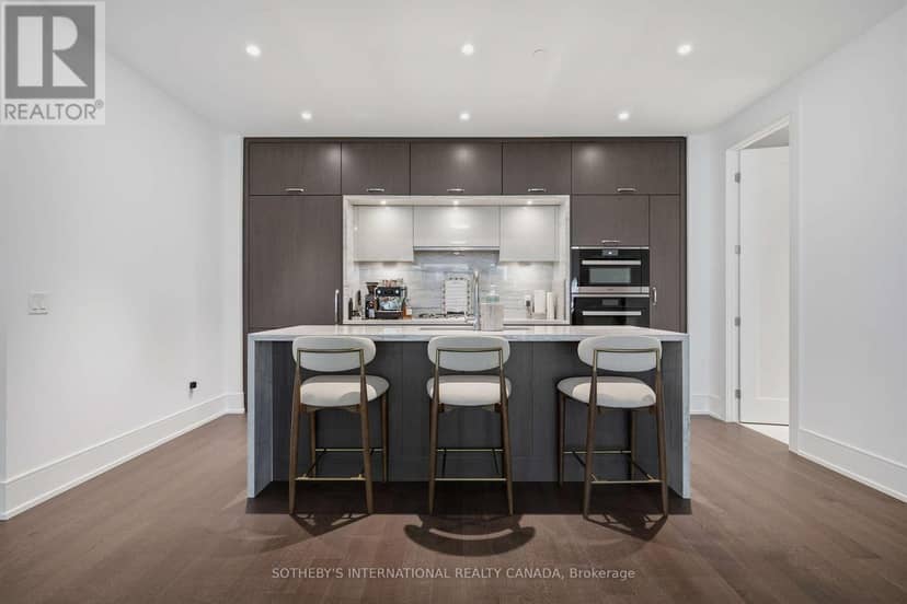 706 - 455 Wellington Street W, Toronto, photo 8