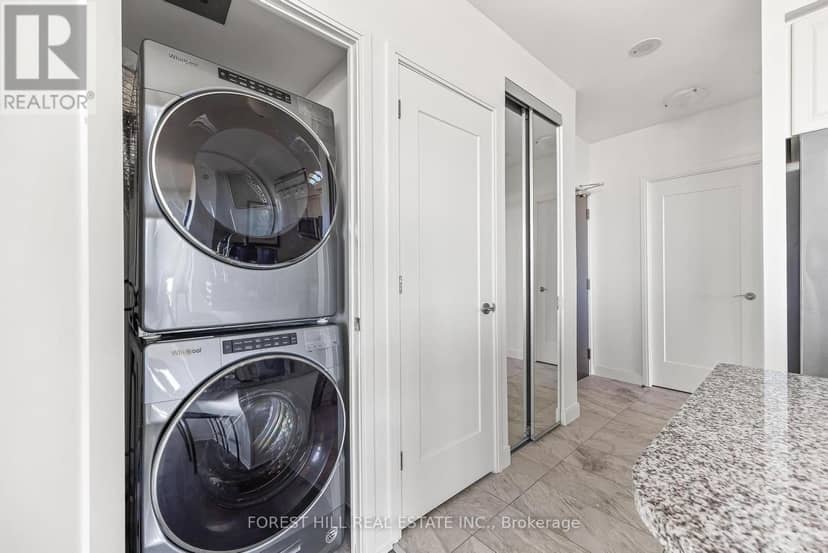 3105 - 825 Church Street — photo 19 of 37