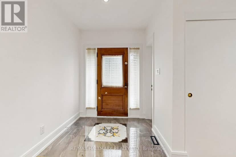 40 Donino Avenue, Toronto, photo 4