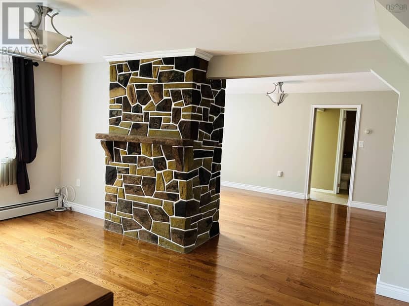 3436 Wood Avenue — photo 9 of 40