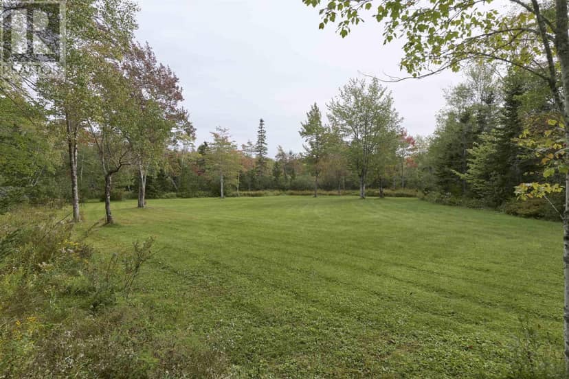 284 ENFIELD Road — photo 34 of 40