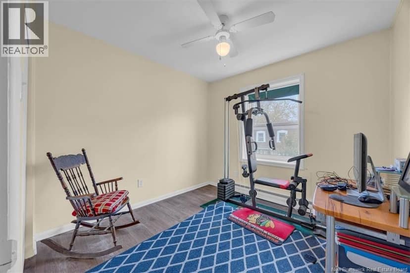 14 Hampton Manor — photo 19 of 35