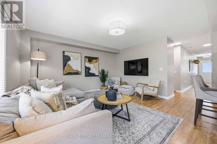 828 Taggart Crescent — photo 21 of 40