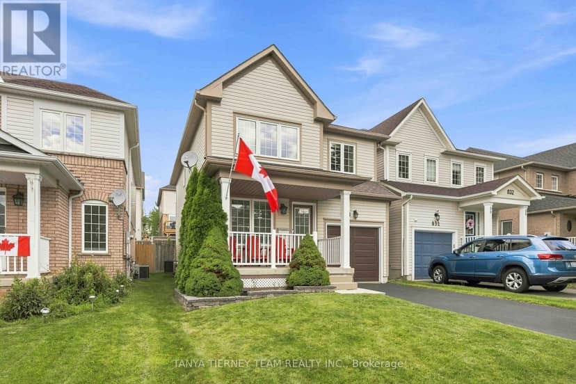 828 Taggart Crescent, Oshawa, photo 3