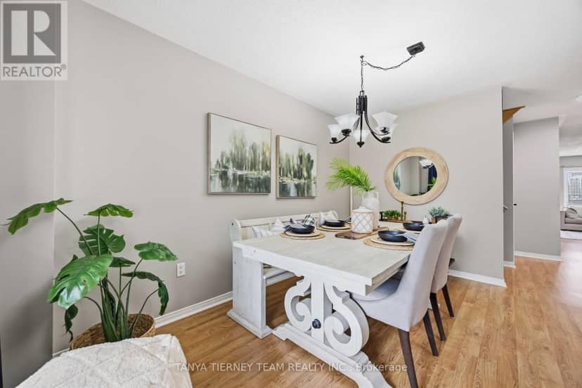 828 Taggart Crescent, Oshawa, photo 7
