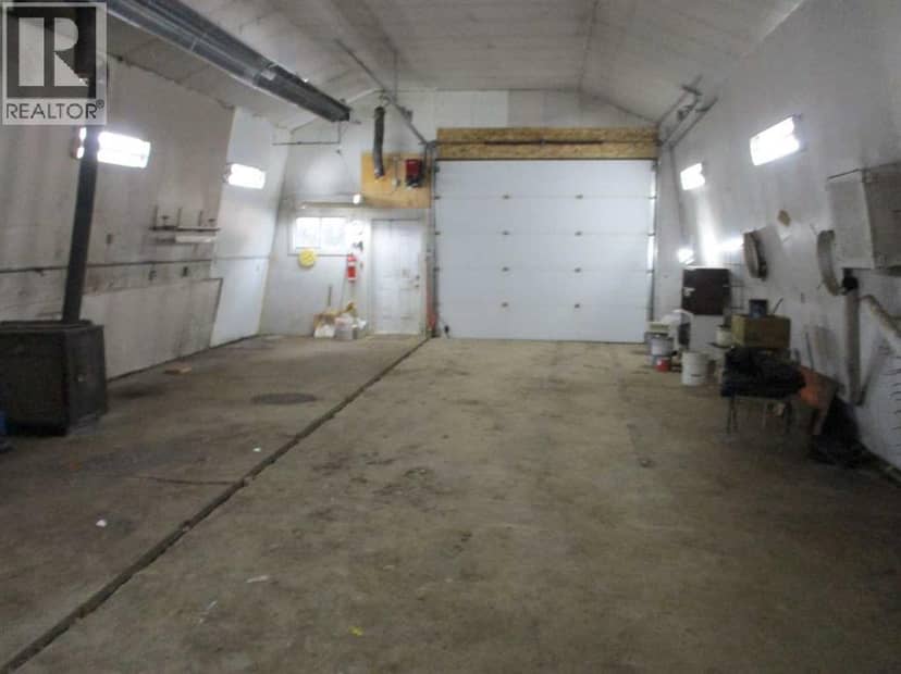 903040 Rge Rd 224 — photo 17 of 34