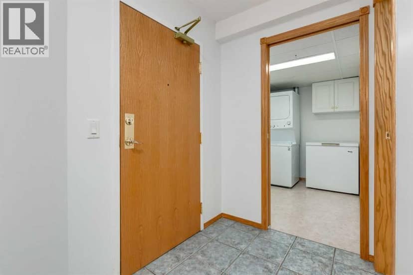 244, 8535 Bonaventure Drive SE, Calgary, photo 3