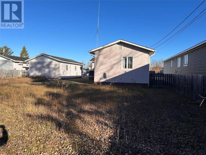 6 Winters Crescent — photo 18 of 20