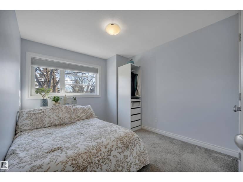 11234 105 ST NW — photo 19 of 40