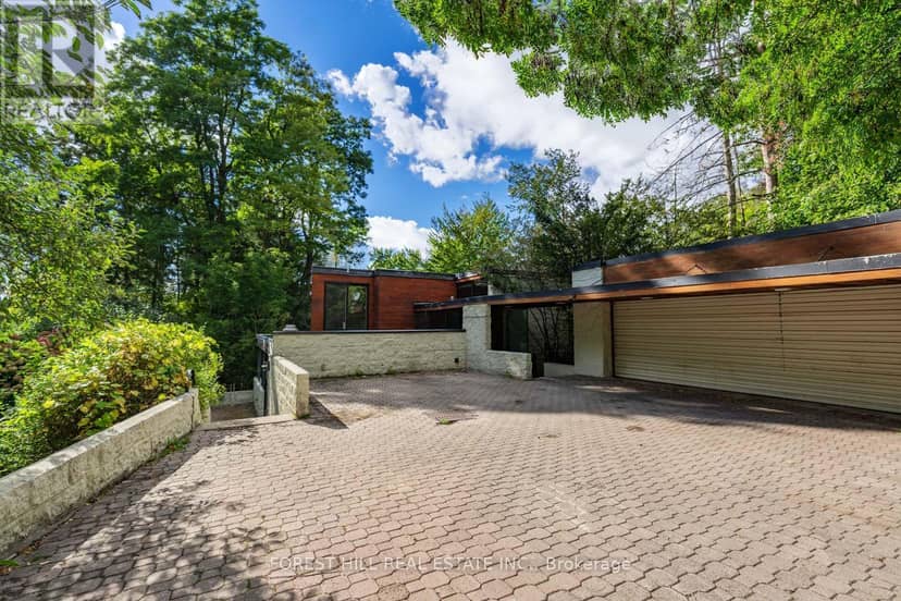 38 Riverside Boulevard — photo 34 of 37