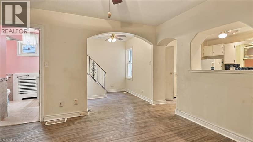 25 HOPE Avenue — photo 18 of 27