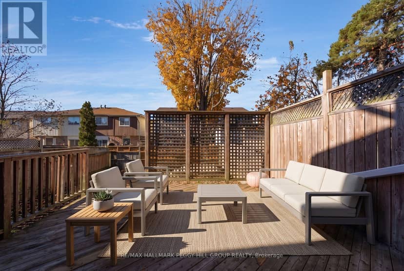 16 Christie Crescent — photo 15 of 20