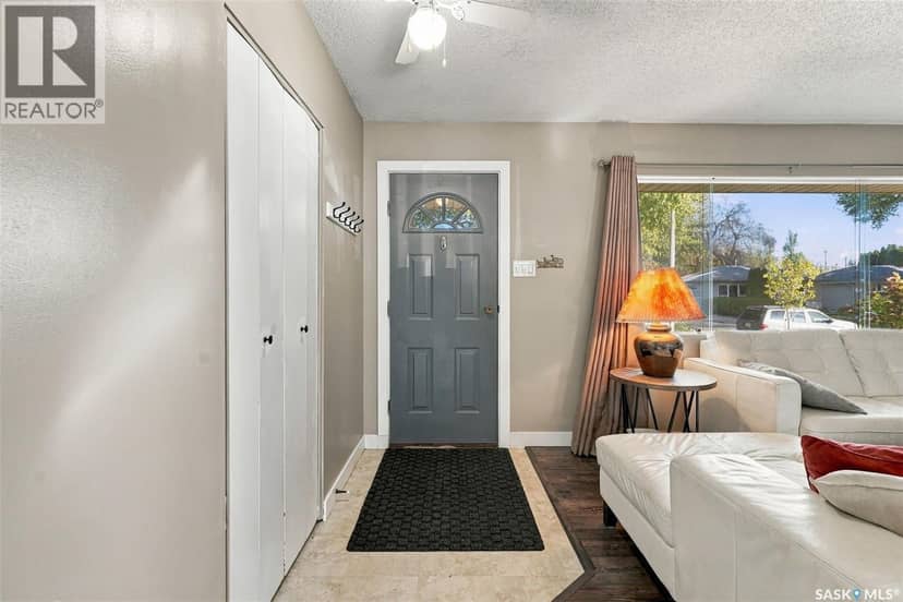 34 McAskill CRESCENT, Saskatoon, photo 3