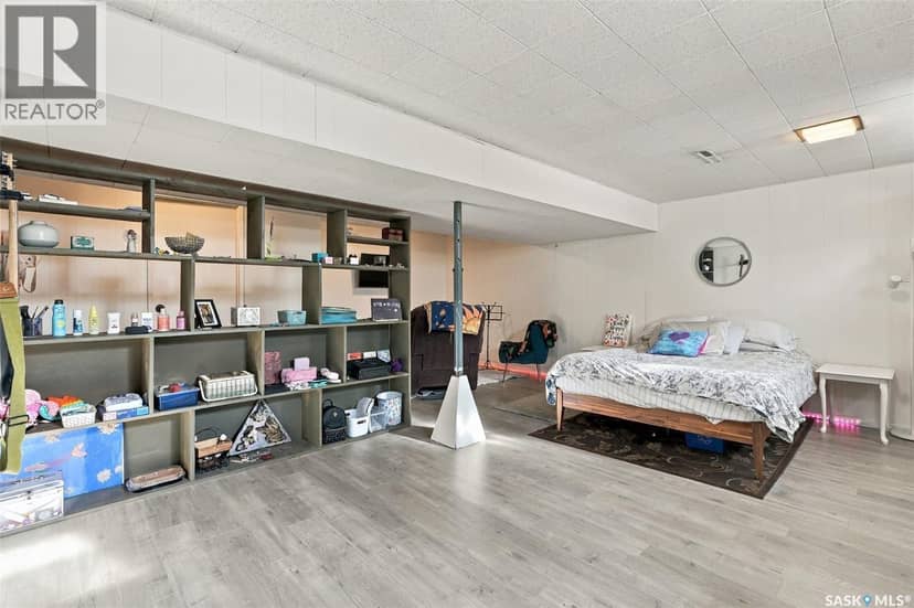 34 McAskill CRESCENT — photo 32 of 40