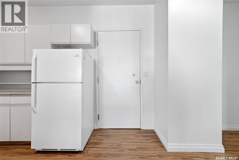506 1867 Hamilton STREET — photo 11 of 25