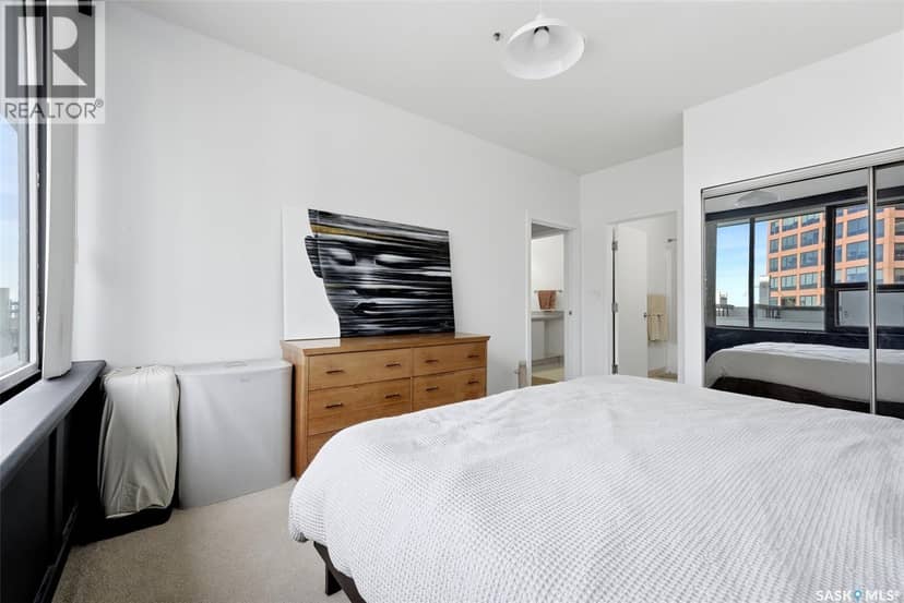 506 1867 Hamilton STREET — photo 13 of 25