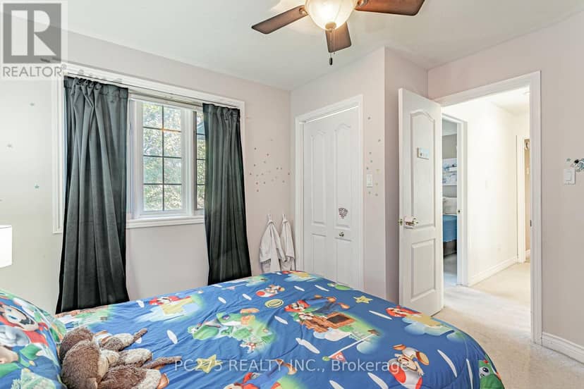 276 King Street E — photo 31 of 40
