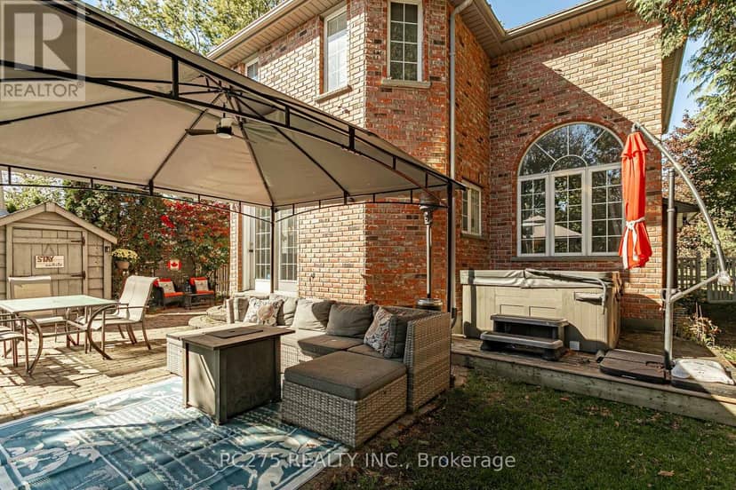 276 King Street E — photo 40 of 40