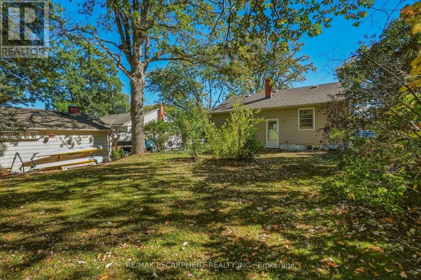 55 Lakeview Avenue — photo 25 of 29