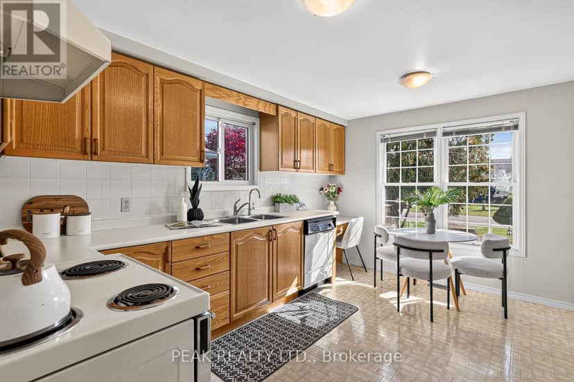 2 Garden Place — photo 12 of 39