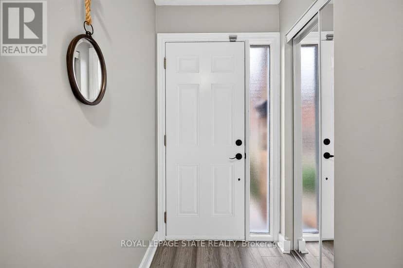 6 - 21 Rosedale Court — photo 12 of 40