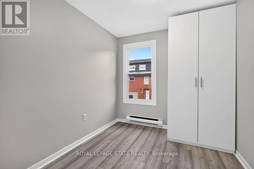6 - 21 Rosedale Court — photo 26 of 40