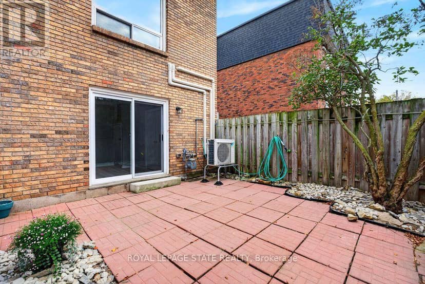 6 - 21 Rosedale Court — photo 39 of 40