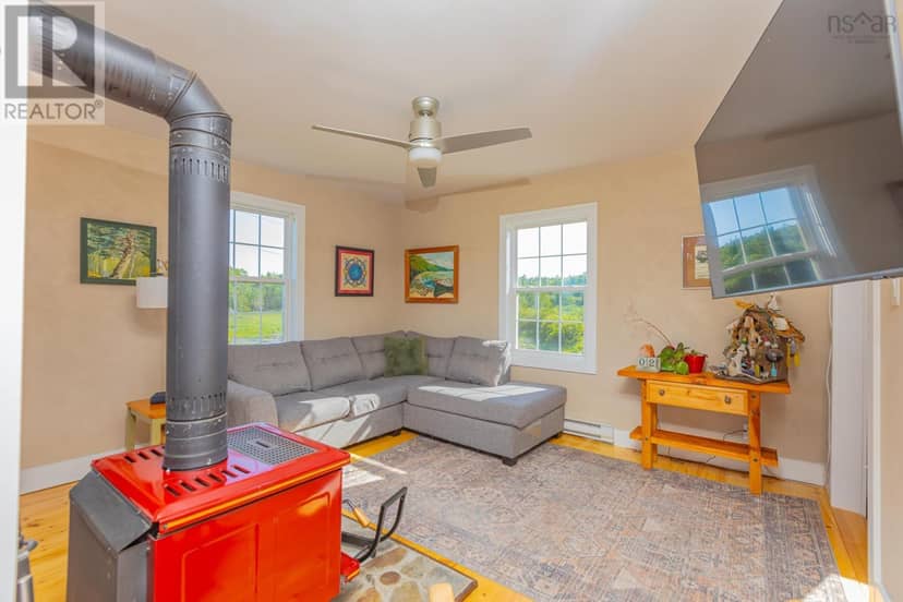 343 West Sable Road — photo 4 of 20