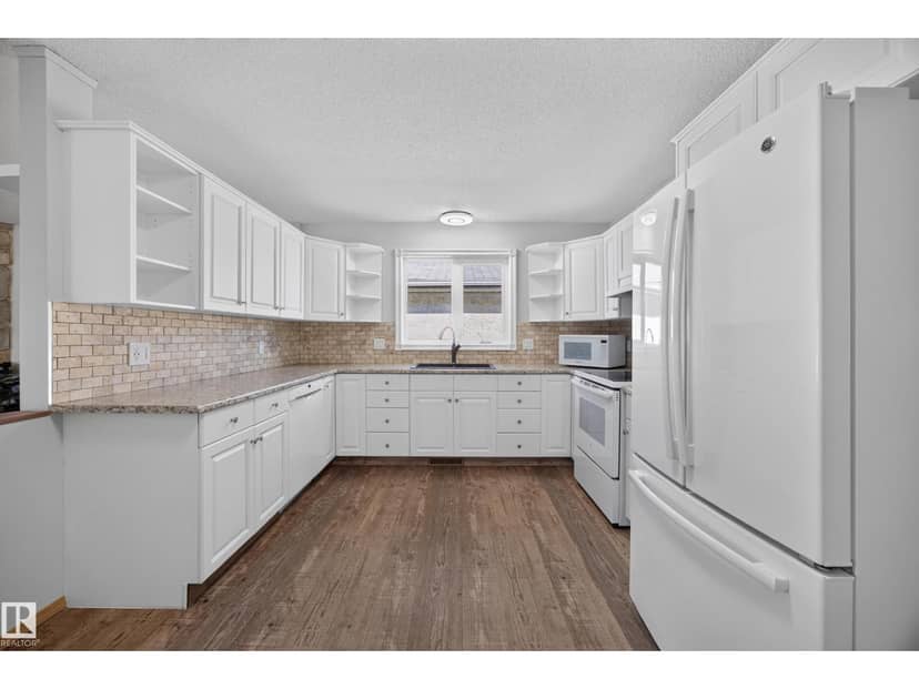 9129 Garden RD — photo 13 of 40