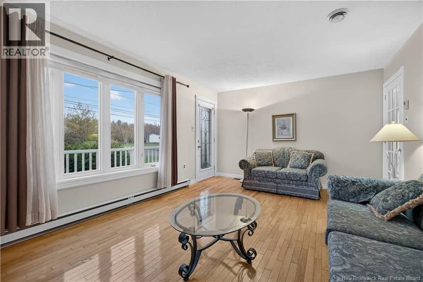 5430 Route 117 — photo 19 of 40