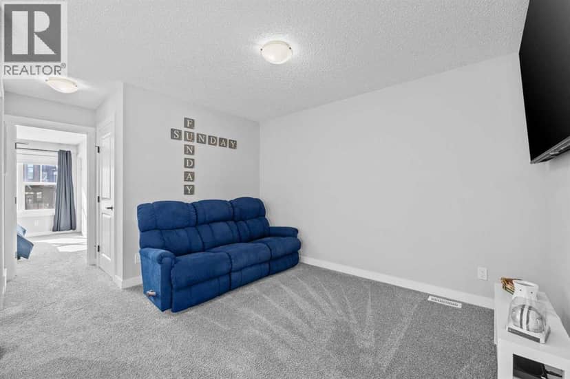 236 Rowmont Boulevard NW — photo 20 of 40