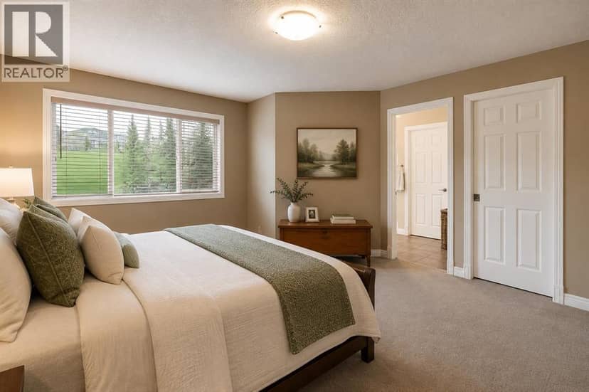 30 Discovery Ridge Gardens SW — photo 16 of 33