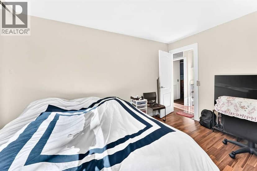 130, 5404 10 Avenue SE — photo 20 of 39