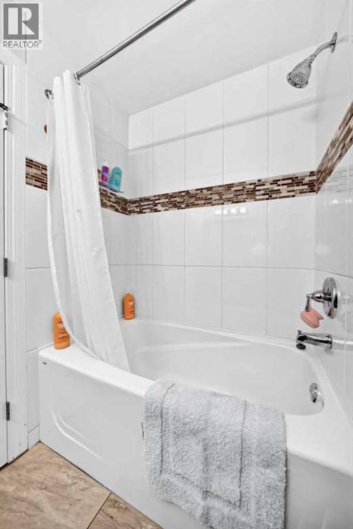448 Cantrell Drive SW — photo 23 of 40