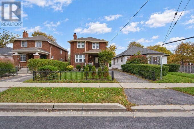 55 Park Road N, Oshawa