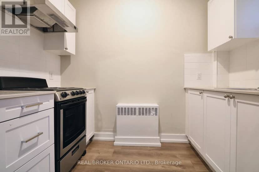 903-909 Main Street E — photo 14 of 27