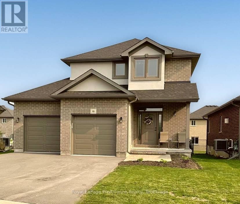 66 Farmington Crescent, Belleville