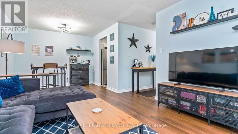 116 - 735 Deveron Crescent, London South, photo 5