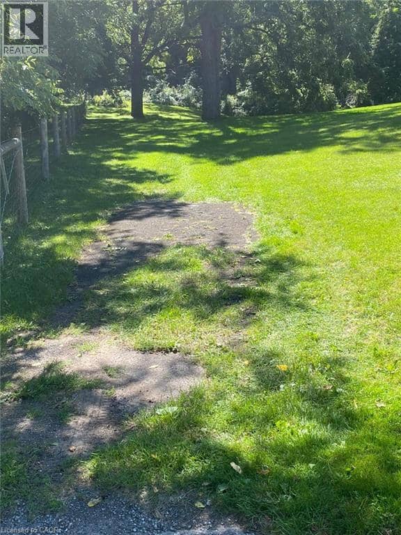 PT LT 3 EFFINGHAM Street — photo 9 of 15