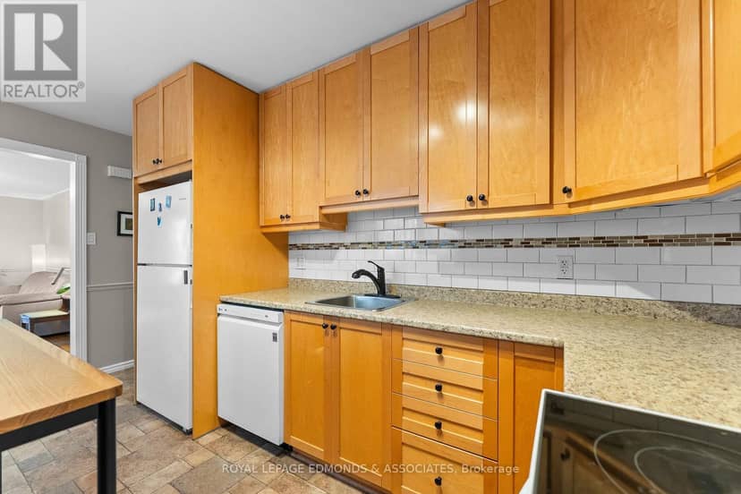 10 William Street — photo 16 of 40