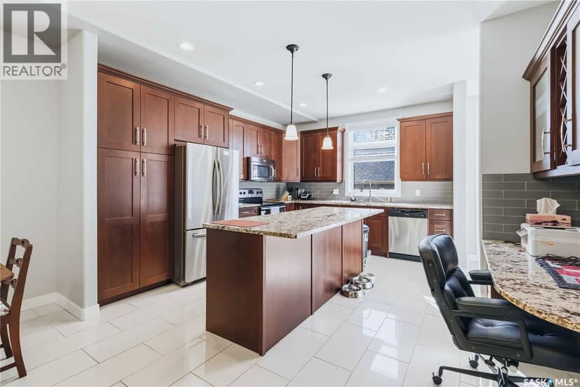 738 4th STREET E, Saskatoon, photo 6