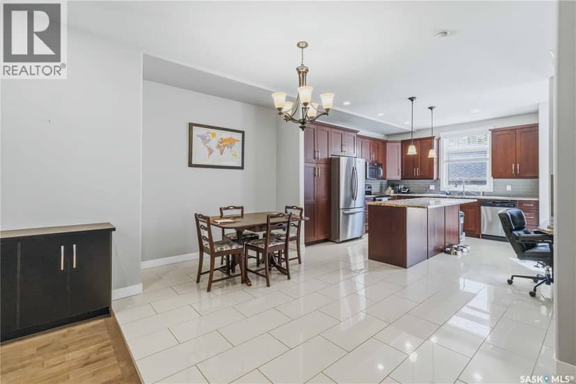 738 4th STREET E, Saskatoon, photo 5