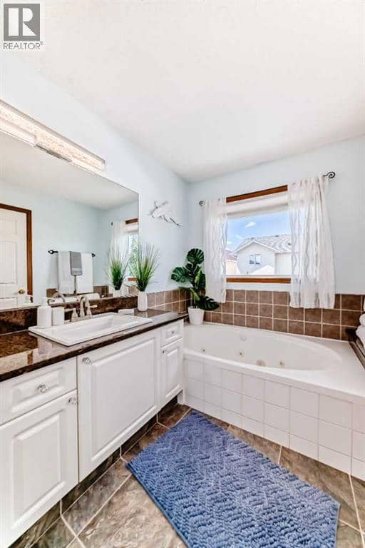 263 Coral Keys Drive NE — photo 30 of 40
