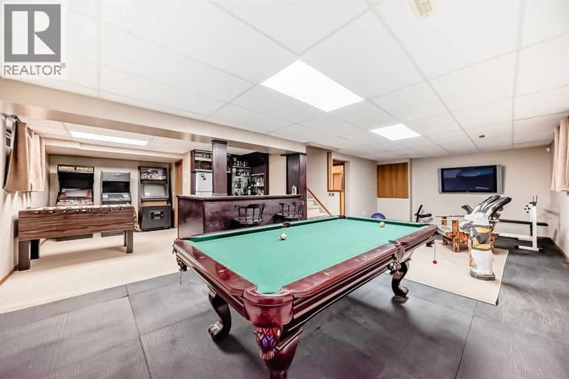 263 Coral Keys Drive NE — photo 37 of 40