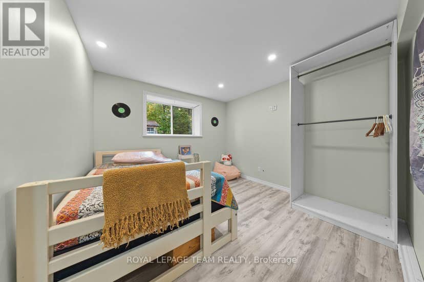 4980 Opeongo Road — photo 35 of 40