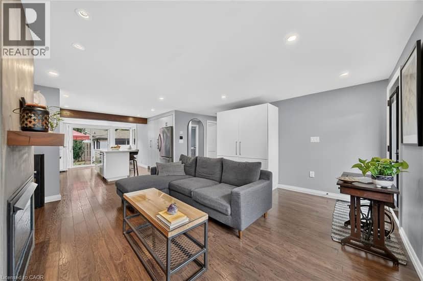 271 JULIAN Avenue, Hamilton, photo 5