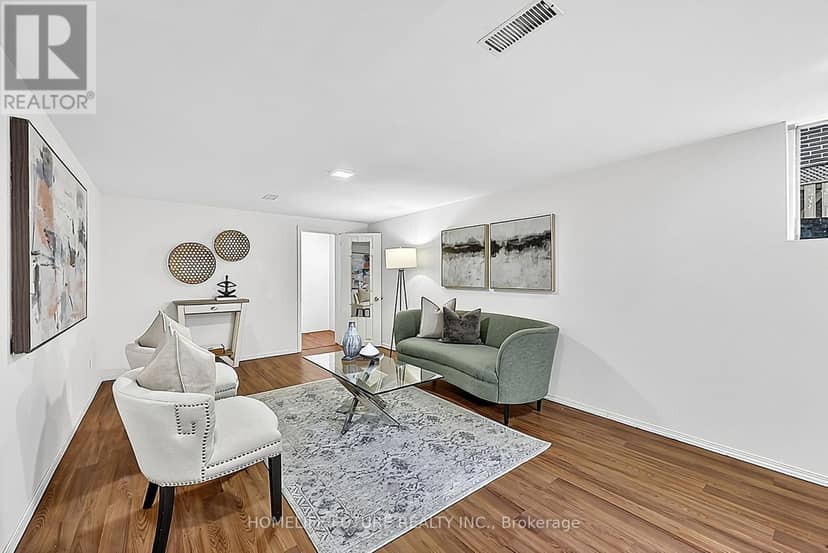 18 Ivan Road — photo 19 of 23